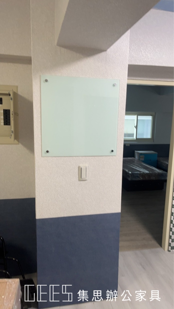 玻璃白板運用案例 / 集思辦公家具規劃 玻璃白板