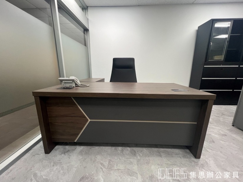 主管桌