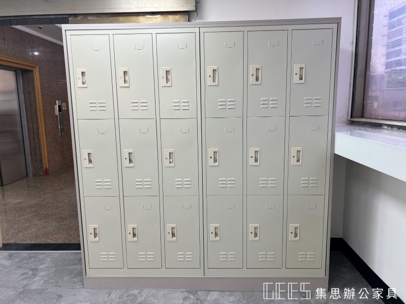 九人鋼製衣櫃｜新北市板橋區辦公室案例